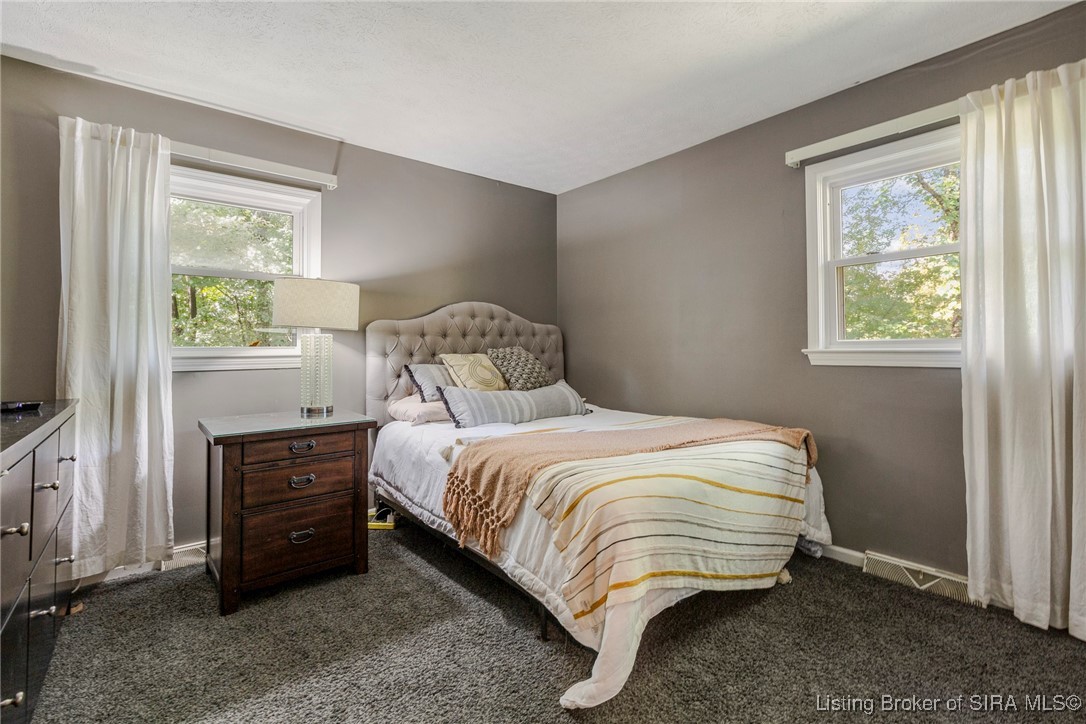 6644 Old Vincennes Road Floyds Knobs, IN 47119 - Photo 14 of 33