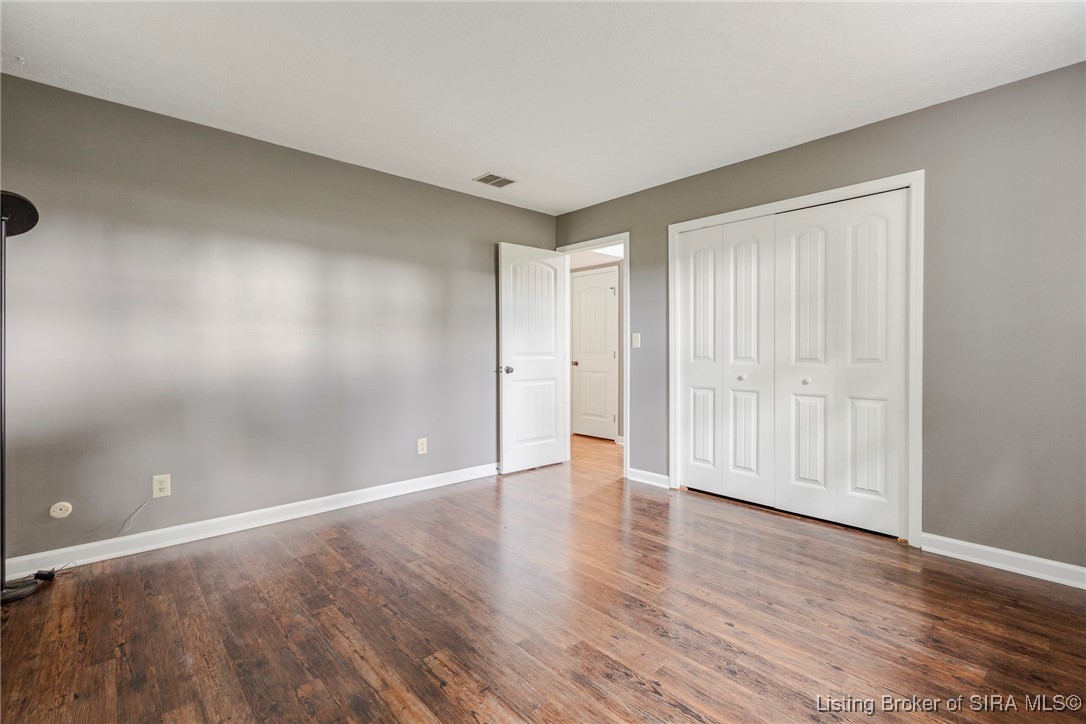 6644 Old Vincennes Road Floyds Knobs, IN 47119 - Photo 18 of 33