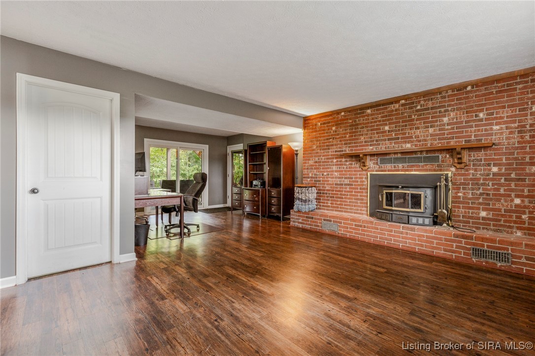 6644 Old Vincennes Road Floyds Knobs, IN 47119 - Photo 24 of 33