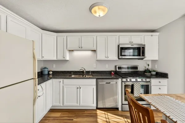 $289,900 | 61 Fox Meadow Road, Unit A, Leominster, MA 01453