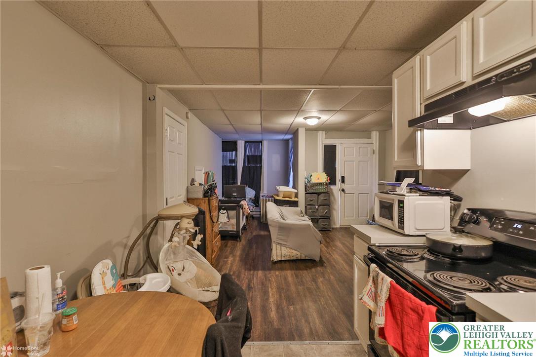 301 First Street Slatington, PA 18080 - Photo 14 of 71 Gallery Image 14