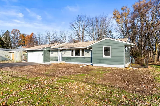 $279,900 | 154 Westside Drive, Gates, NY 14624