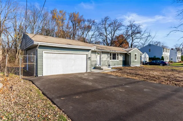 $279,900 | 154 Westside Drive, Gates, NY 14624