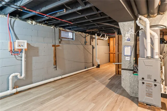 $279,900 | 154 Westside Drive, Gates, NY 14624