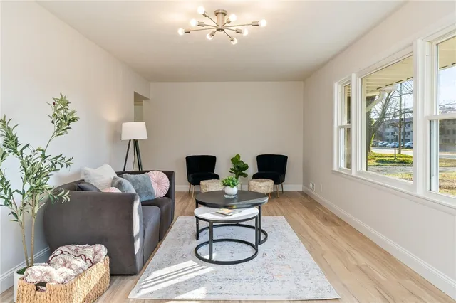 $279,900 | 154 Westside Drive, Gates, NY 14624