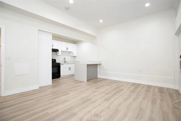 $1,495 | 14319 Tiara Street, Unit 2, Van Nuys, CA 91401