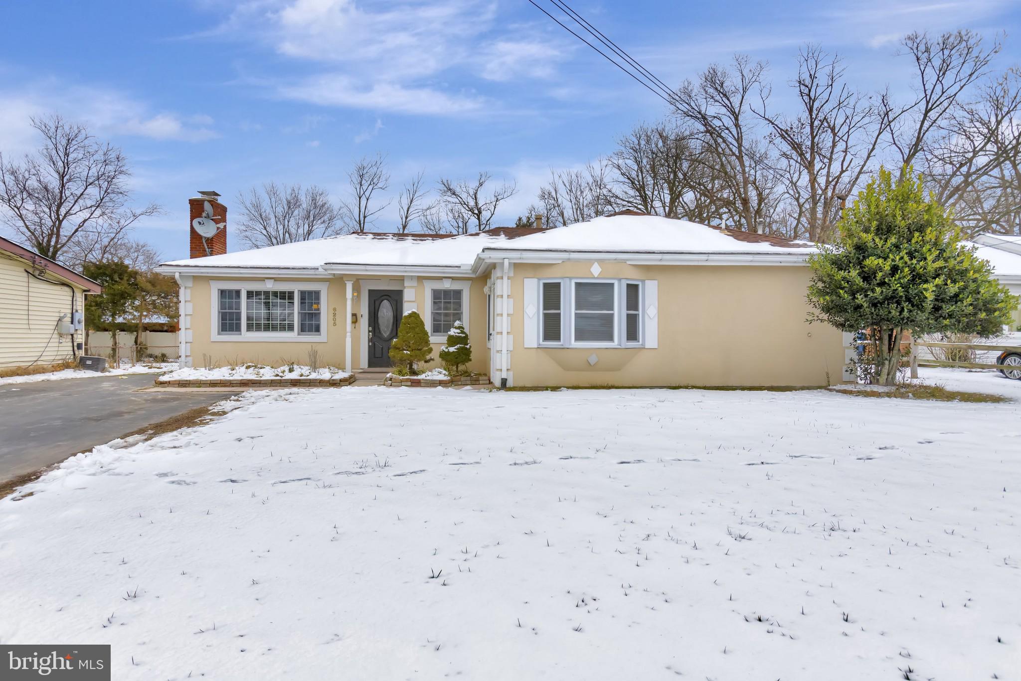 6205 Frontier Drive Springfield, VA 22150 - Photo 1 of 43