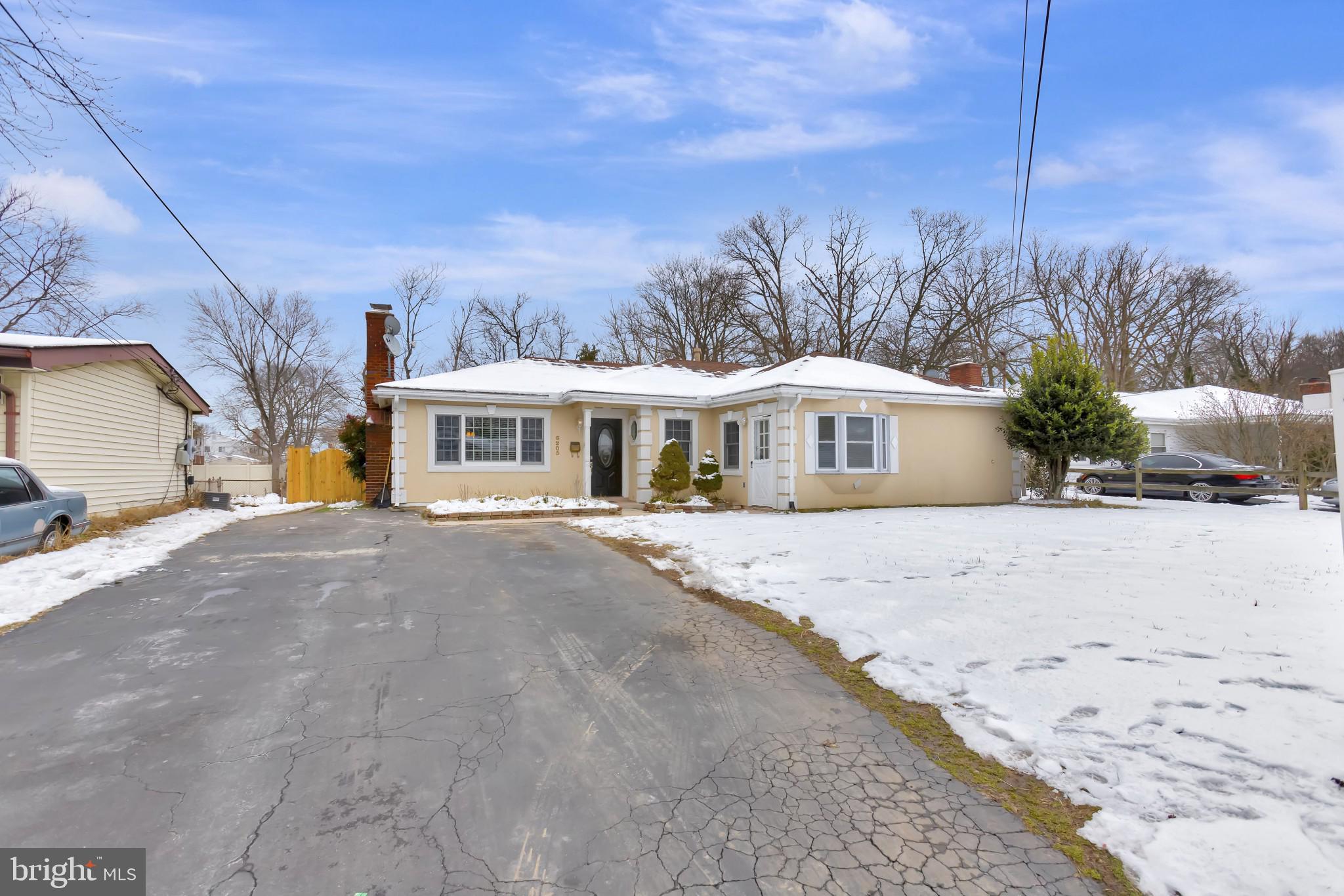 6205 Frontier Drive Springfield, VA 22150 - Photo 2 of 43