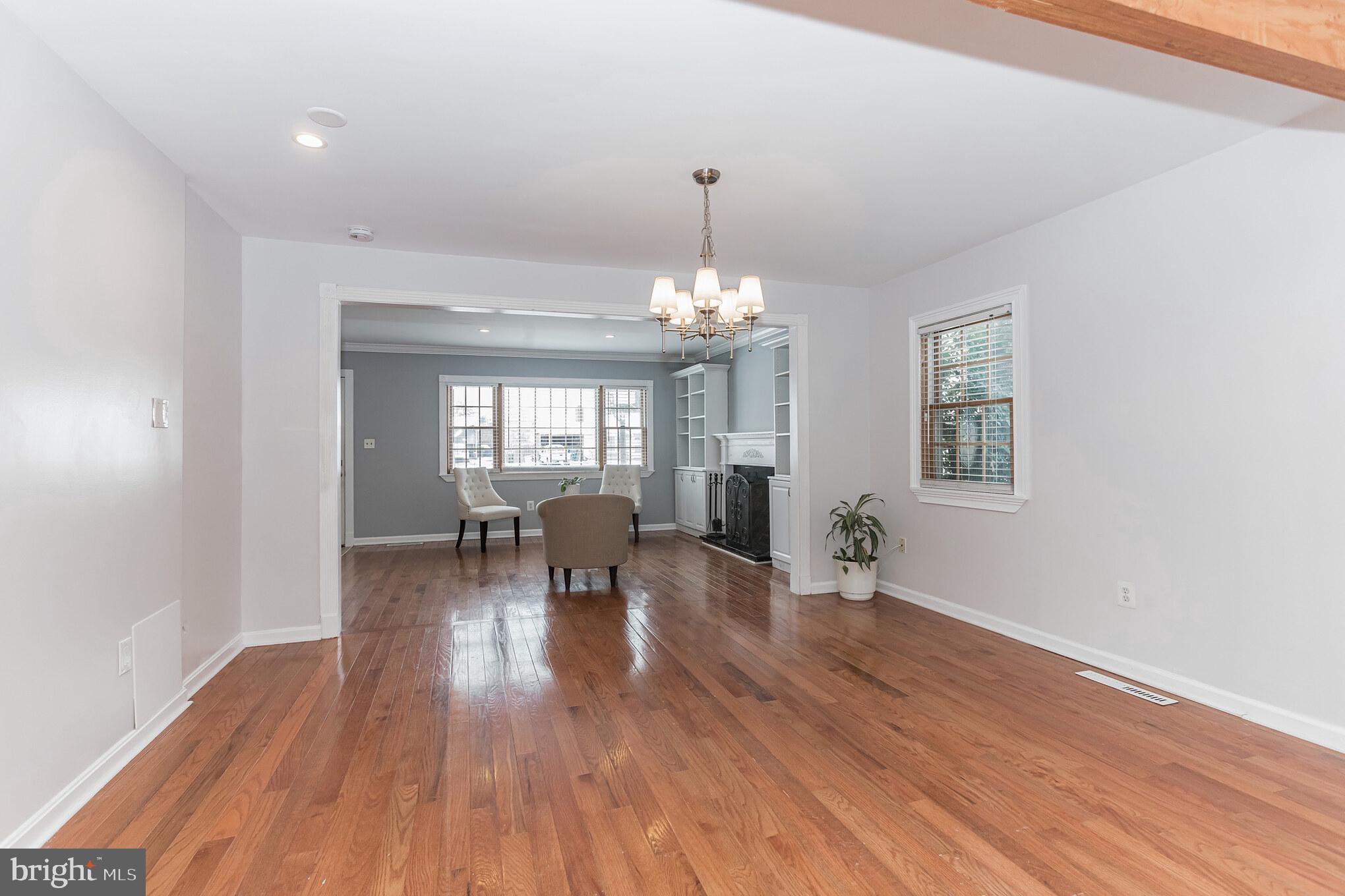 6205 Frontier Drive Springfield, VA 22150 - Photo 20 of 43 Dinner room area