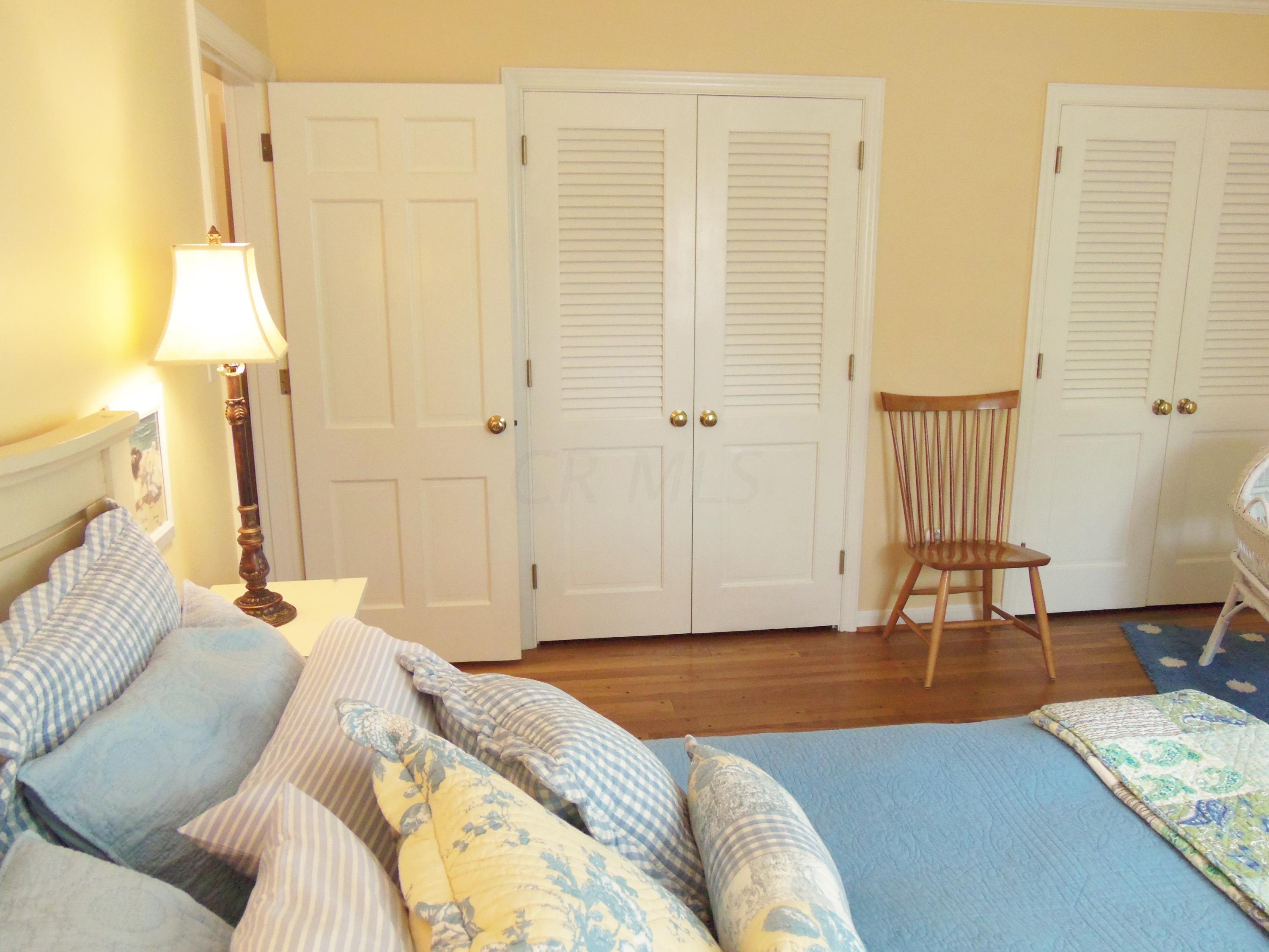 3169 Bembridge Road Columbus, OH 43221 - Photo 17 of 31 Gallery Image 17