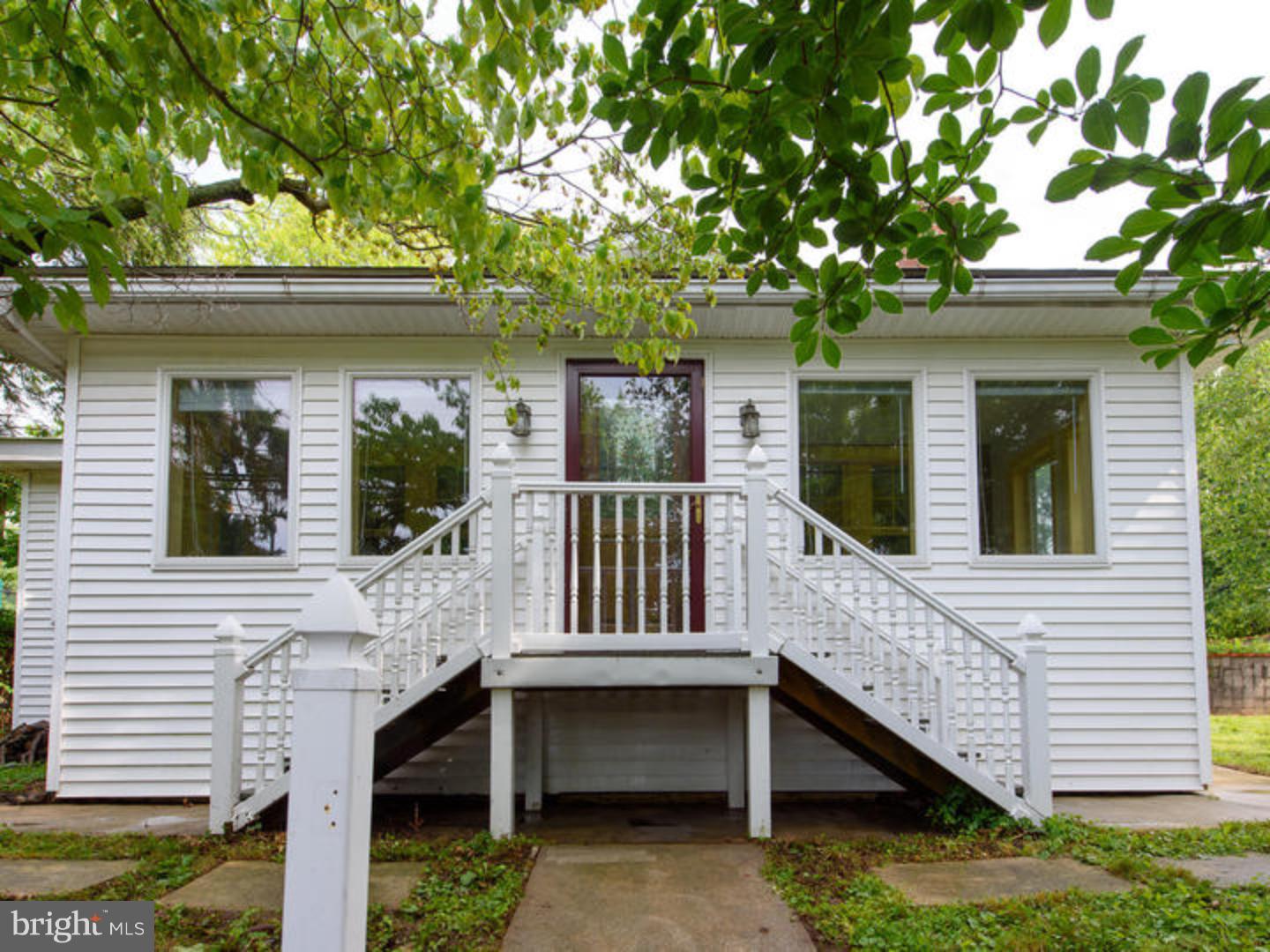 99 Egypt Road Norristown, PA 19403 - Photo 2 of 25 Exterior Front
