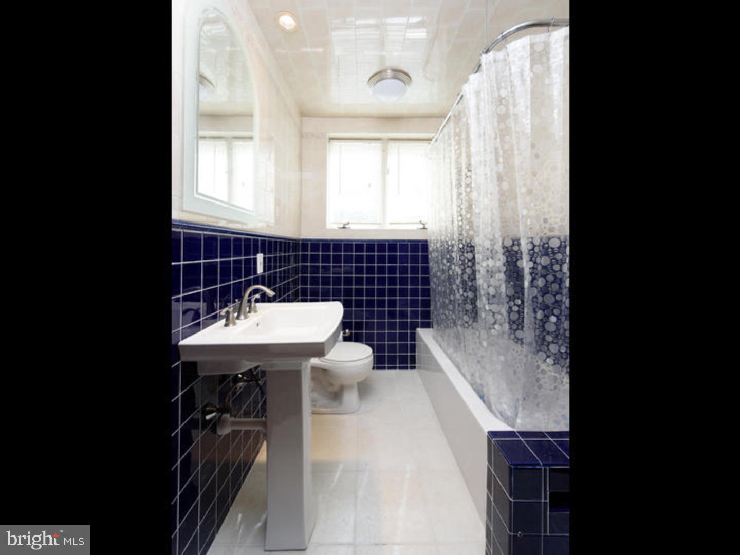 99 Egypt Road Norristown, PA 19403 - Photo 12 of 25 Bathroom