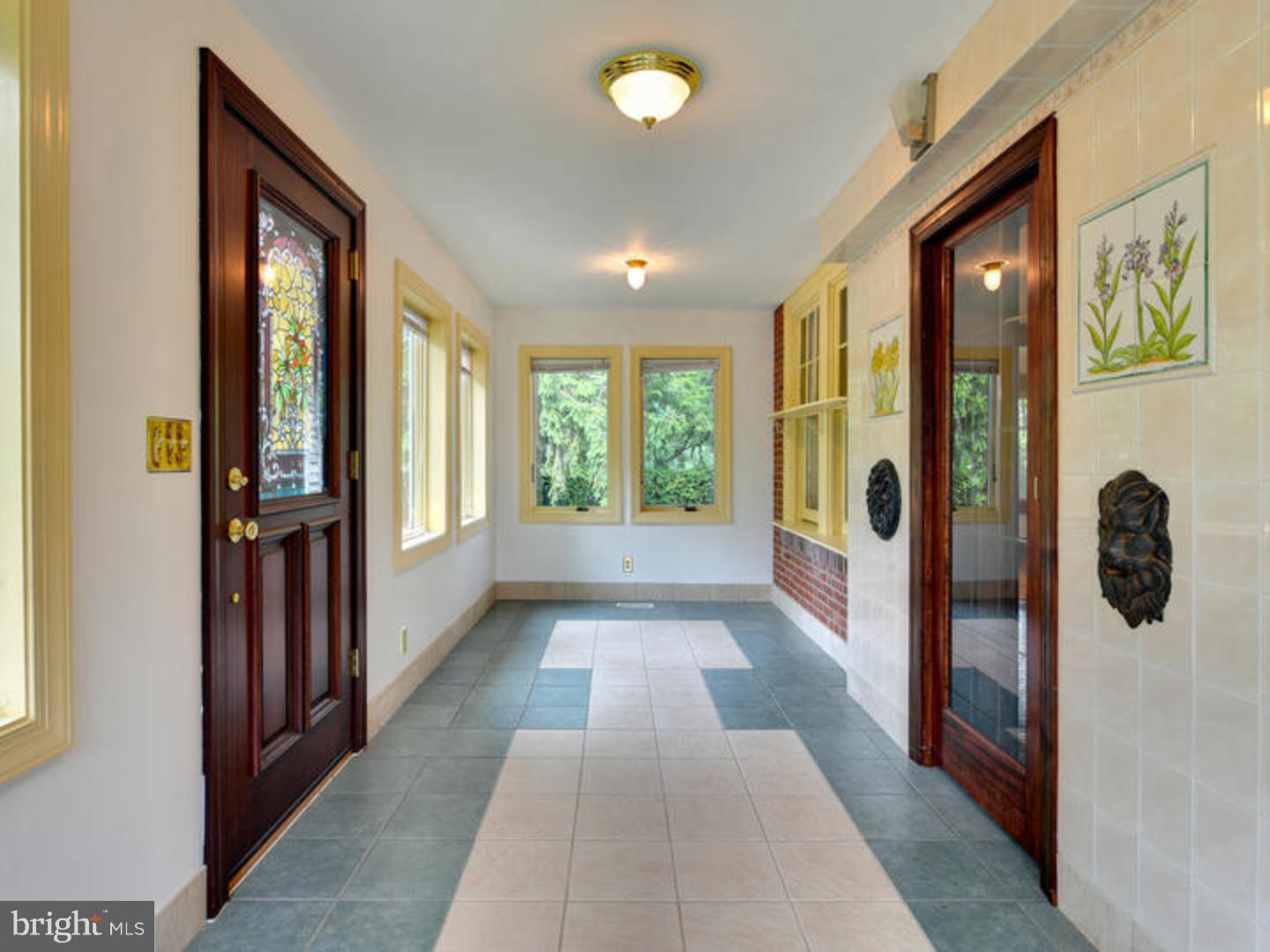 99 Egypt Road Norristown, PA 19403 - Photo 3 of 25 Sun Room