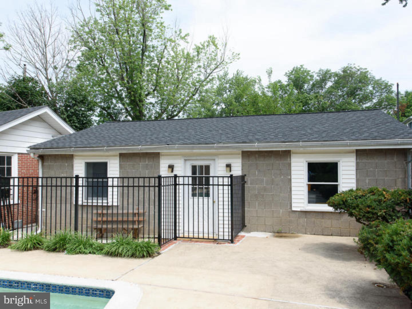 99 Egypt Road Norristown, PA 19403 - Photo 24 of 25 Pool House
