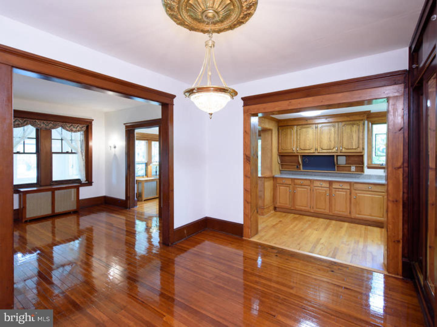 99 Egypt Road Norristown, PA 19403 - Photo 7 of 25 Dining Room