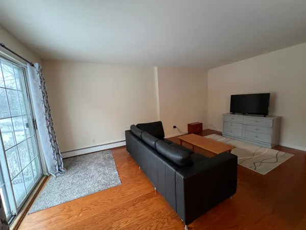 $205,000 | 2142 Allen Boulevard, Unit 4, Middleton, WI 53562