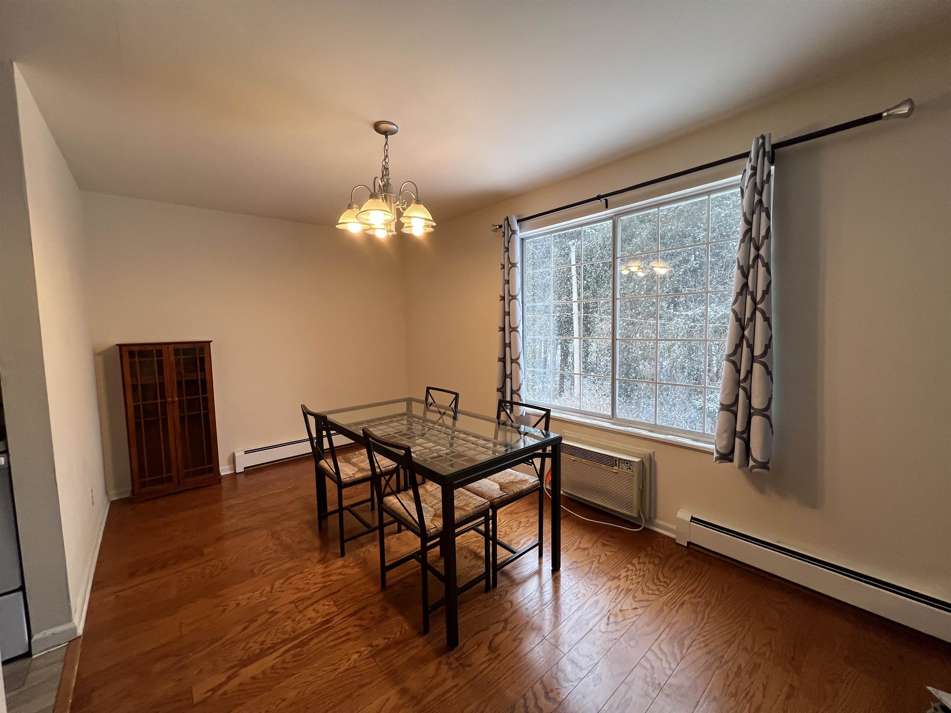 2142 Allen Boulevard, Unit 4 Middleton, WI 53562 - Photo 6 of 18