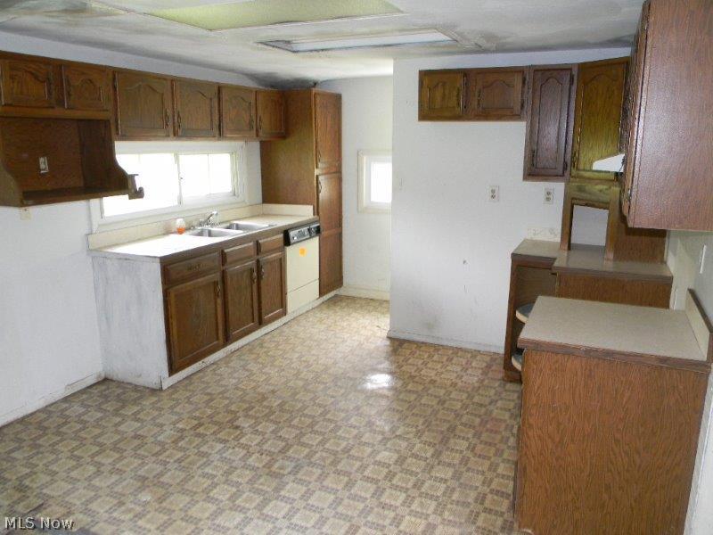 11925 Island Road Grafton, OH 44044 - Photo 6 of 12