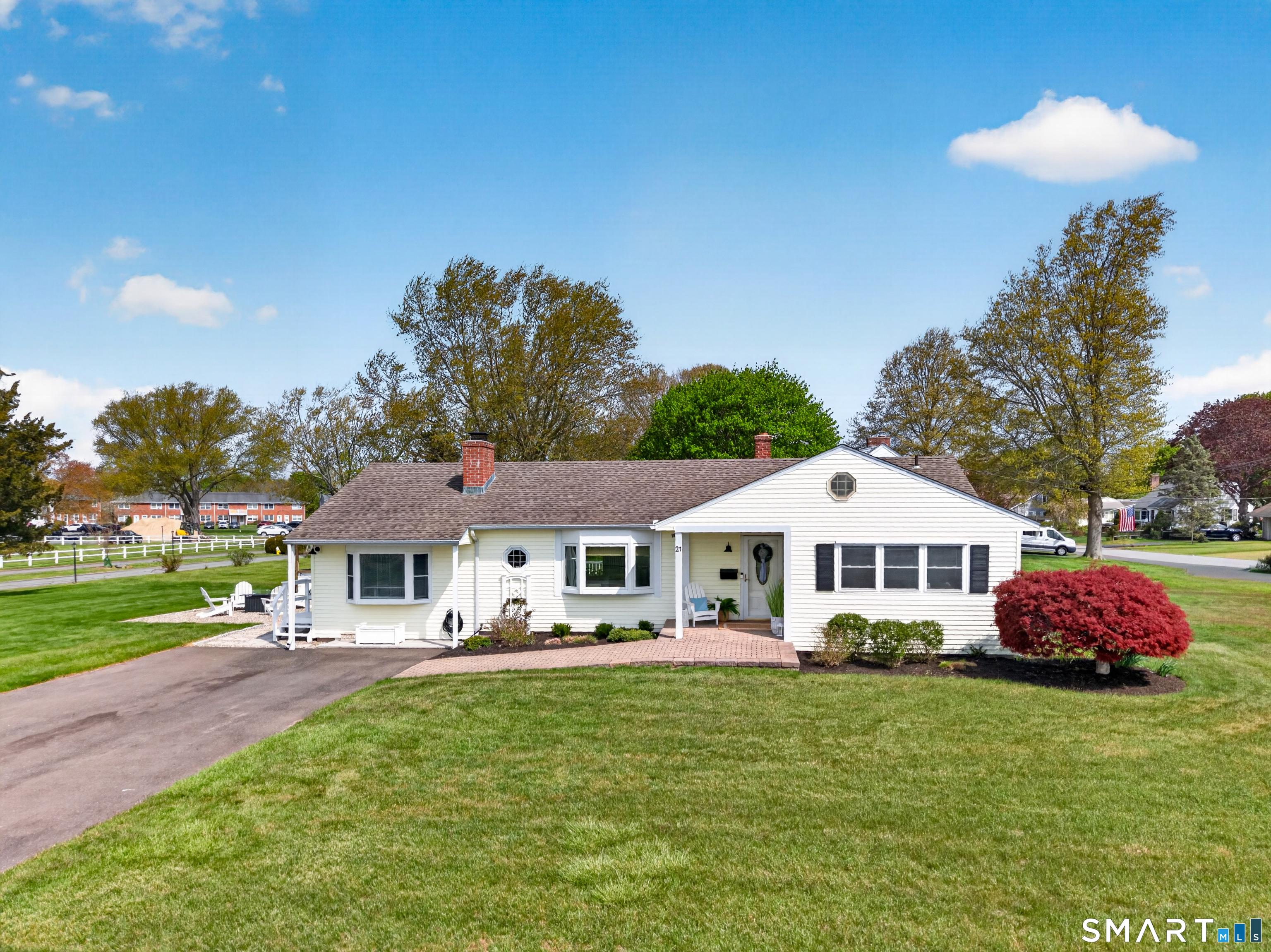 21 Riverside Drive Clinton, CT 06413 - Photo 1 of 39