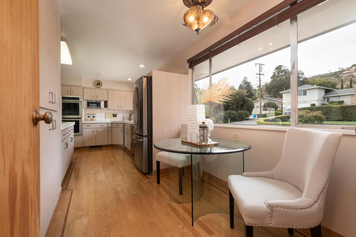 614 Terrace Road San Carlos, CA 94070 - Photo 15 of 25 Gallery Image 15