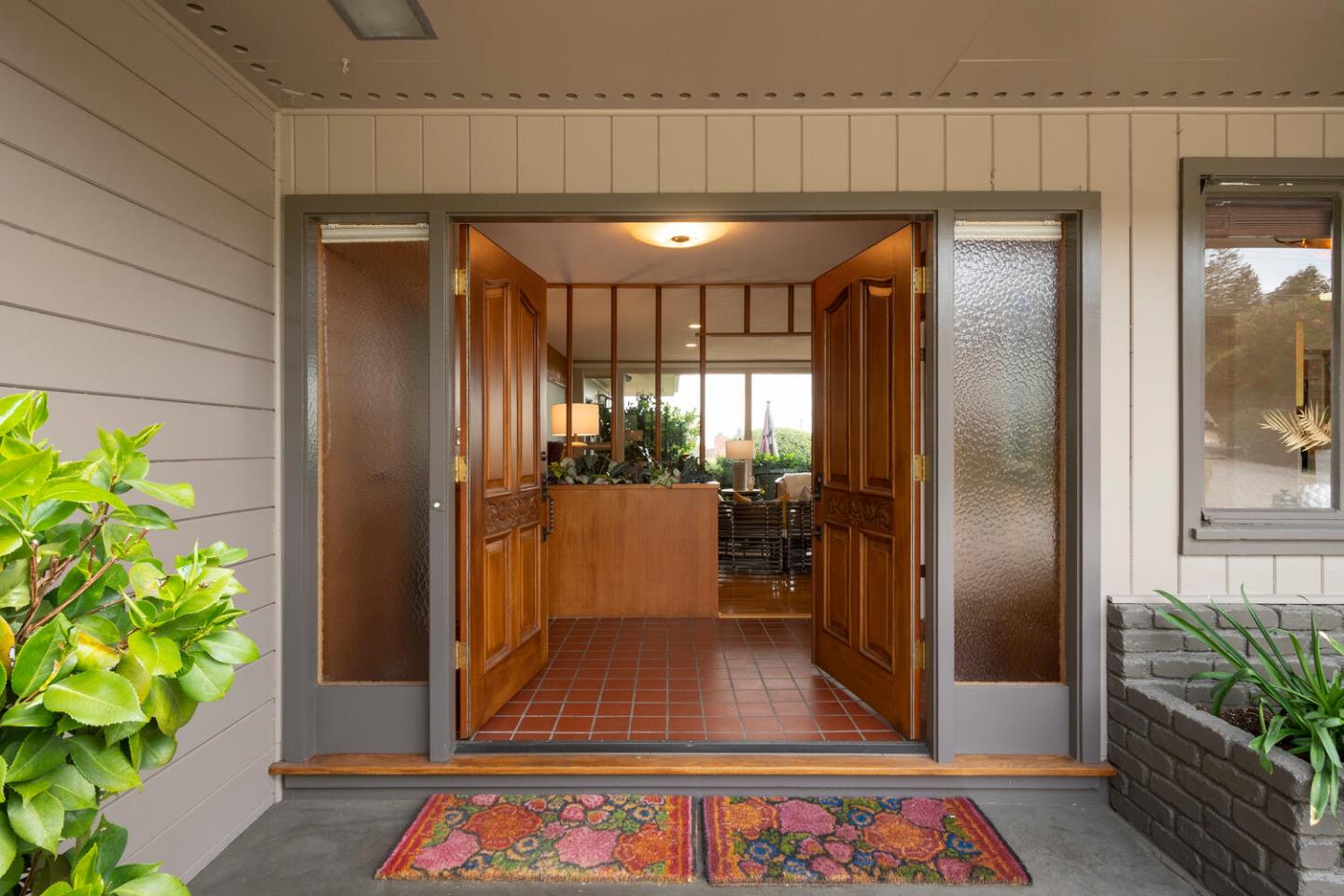 614 Terrace Road San Carlos, CA 94070 - Photo 4 of 25 Gallery Image 4