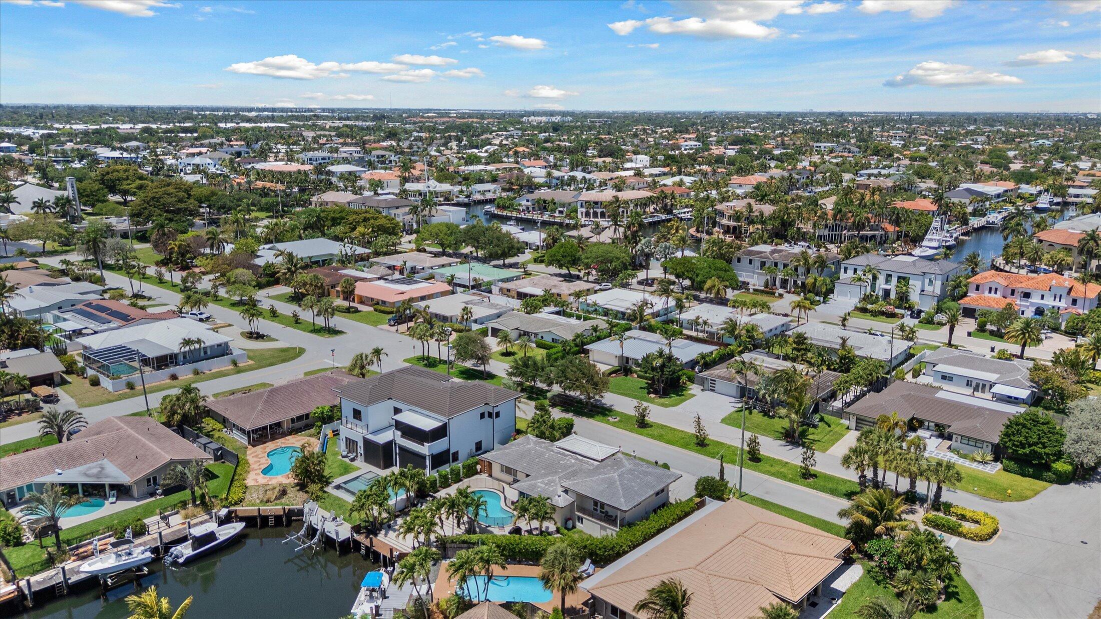 2948 Northeast 35th Court Lighthouse Point, FL 33064 - Photo 12 of 47 41-2948 NE 35th Ct, Lighthouse Point-41