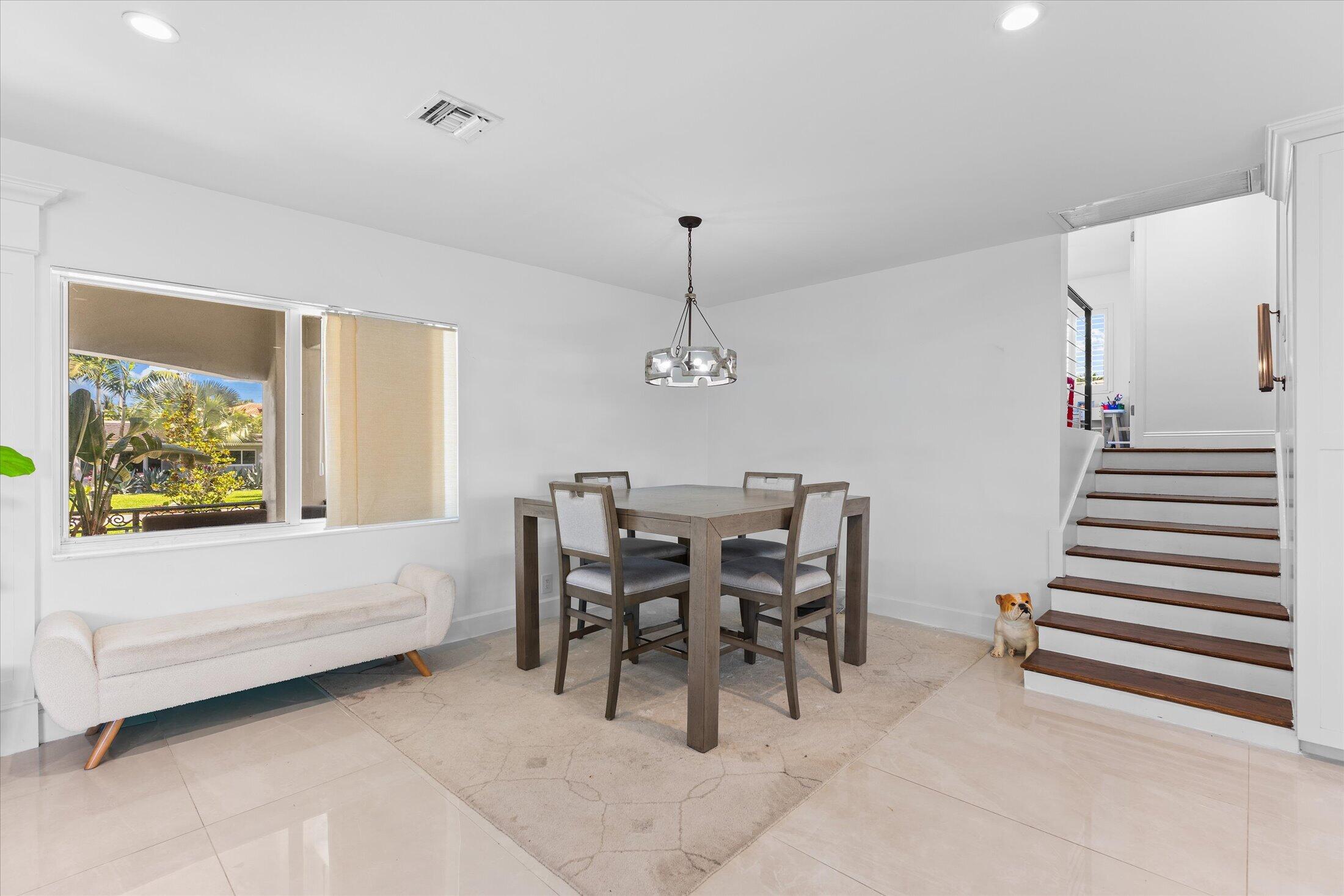 2948 Northeast 35th Court Lighthouse Point, FL 33064 - Photo 6 of 47 07-2948 NE 35th Ct, Lighthouse Point-8