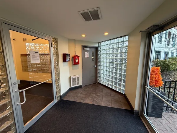 $2,400 | 165 Cottage Street, Chelsea, MA 02150