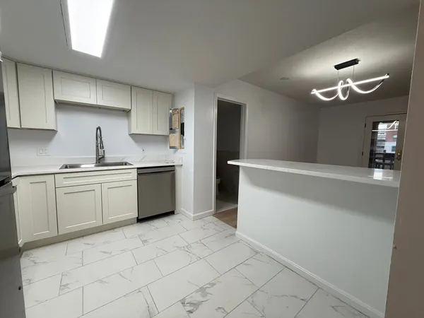 $2,400 | 165 Cottage Street, Chelsea, MA 02150