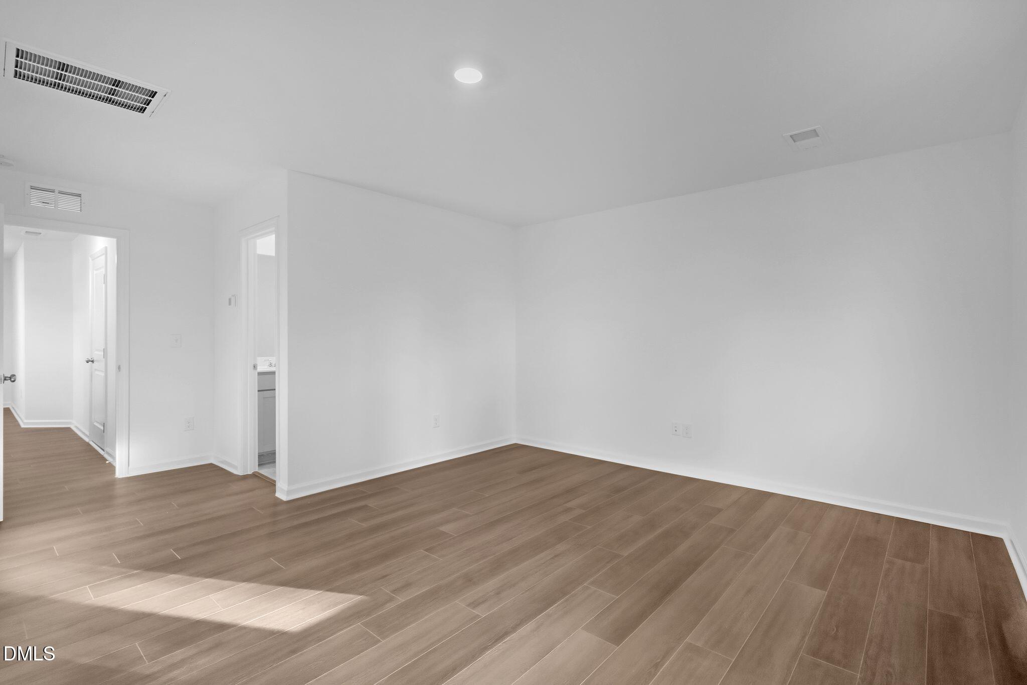 3600 Elm Grv Lane Raleigh, NC 27604 - Photo 17 of 33 SUN_ElmGrove_Pic_Wyatt_QMI_31_Bed3_4of5