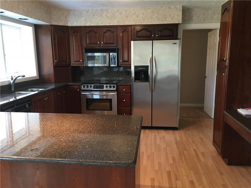 10 Victoria Drive New Castle, PA 16105 - Photo 8 of 10 Gallery Image 8