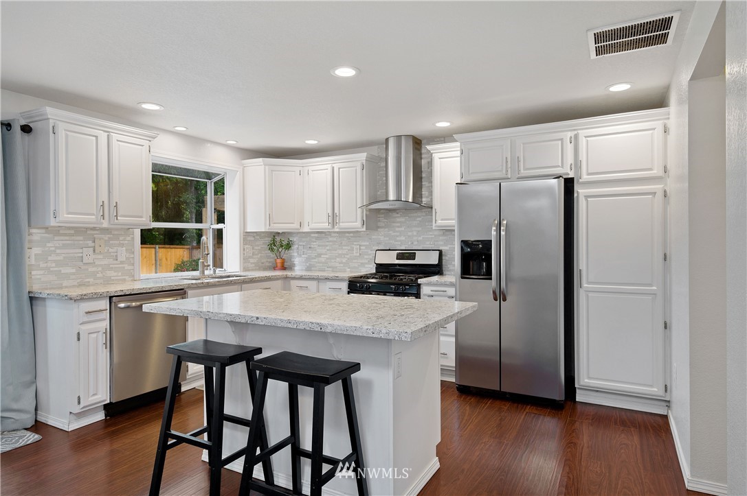5925 Cherokee Loop Southeast Lacey, WA 98513 - Photo 13 of 31 Gallery Image 13