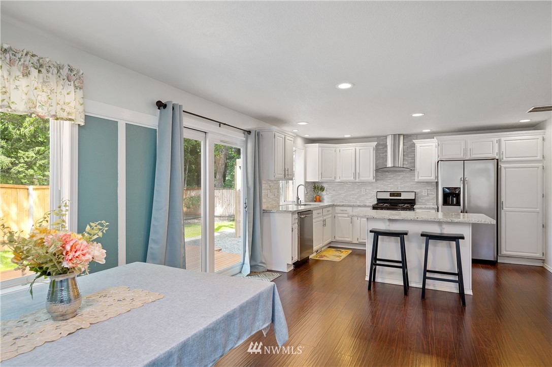 5925 Cherokee Loop Southeast Lacey, WA 98513 - Photo 19 of 31 Gallery Image 19