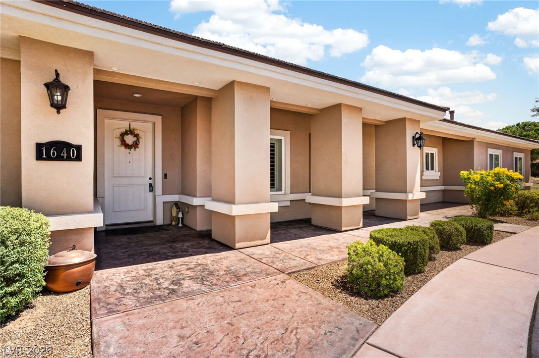 1640 Rocking Horse Drive Henderson, NV 89002 - Photo 10 of 88