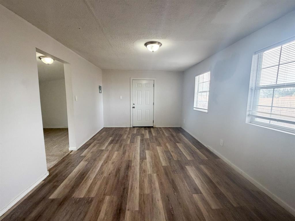 107 Berrys Chapel Road Milford, TX 76670 - Photo 12 of 40