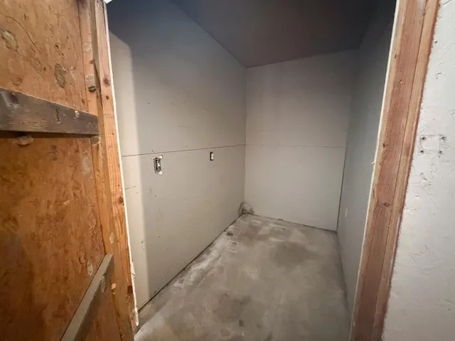 $1,795 | 107 Berrys Chapel Road, Milford, TX 76670