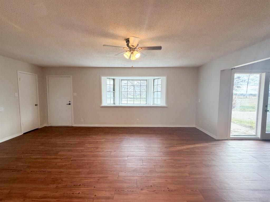 107 Berrys Chapel Road Milford, TX 76670 - Photo 31 of 40