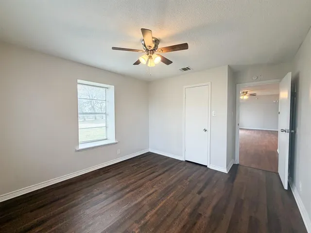 $1,795 | 107 Berrys Chapel Road, Milford, TX 76670