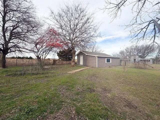 $1,795 | 107 Berrys Chapel Road, Milford, TX 76670