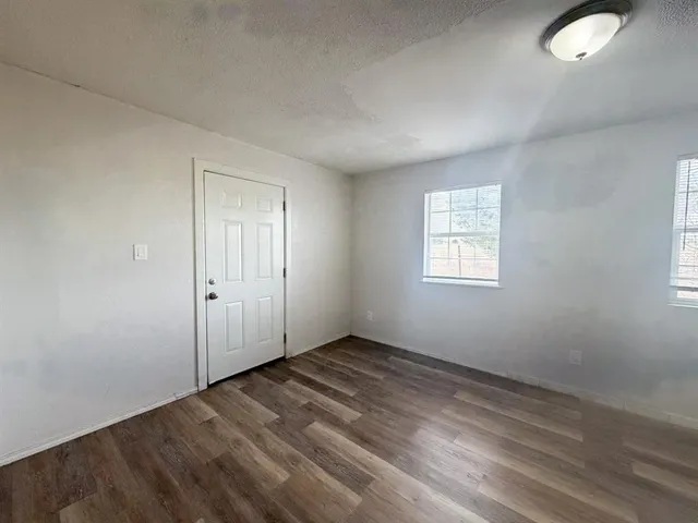 $1,795 | 107 Berrys Chapel Road, Milford, TX 76670