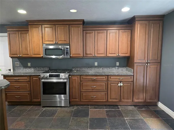 $340,000 | 4506 Southeast 7th Place, Ocala, FL 34471