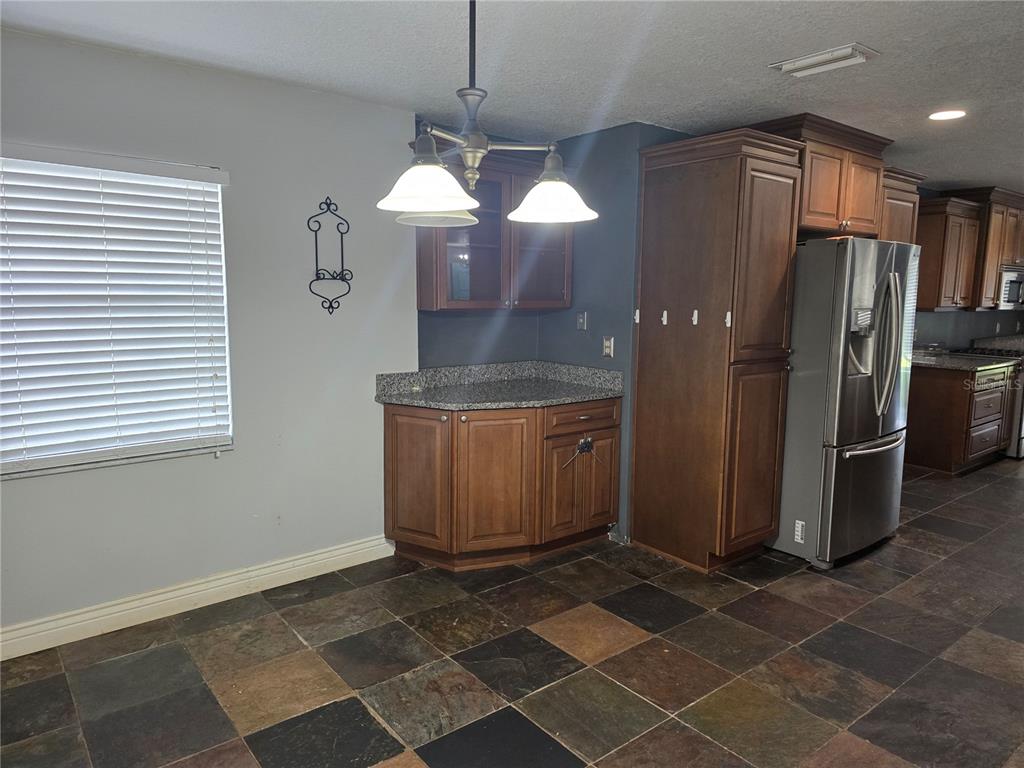 4506 Southeast 7th Place Ocala, FL 34471 - Photo 10 of 36