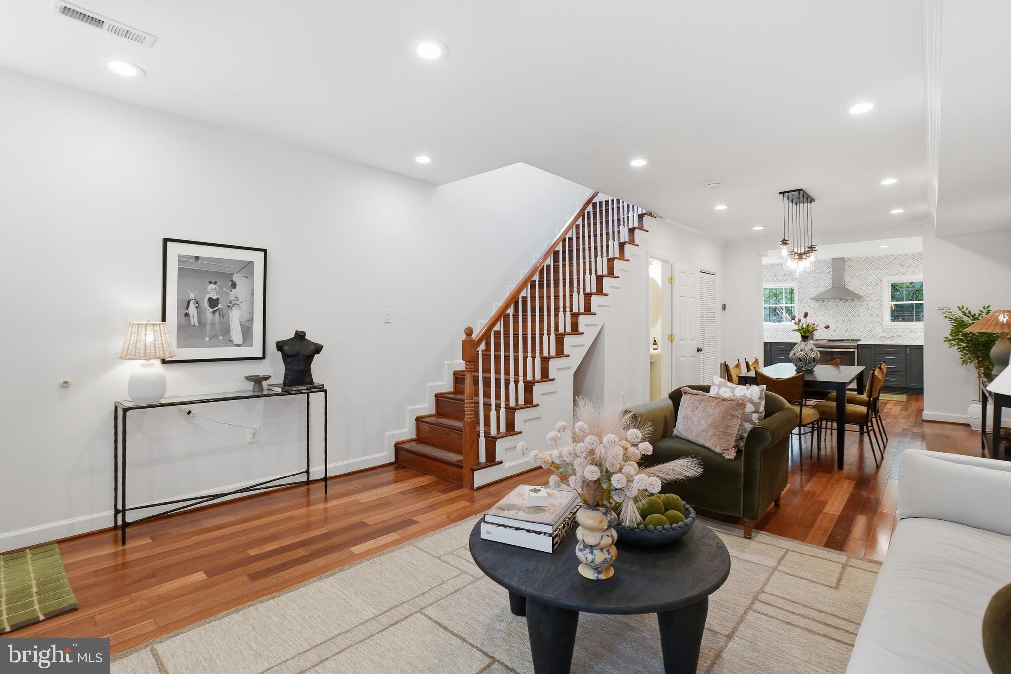 723 L Street Northeast Washington, DC 20002 - Photo 3 of 27