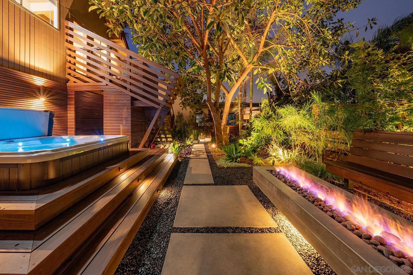 843 Neptune Avenue Encinitas, CA 92024 - Photo 25 of 49 a view of outdoor space