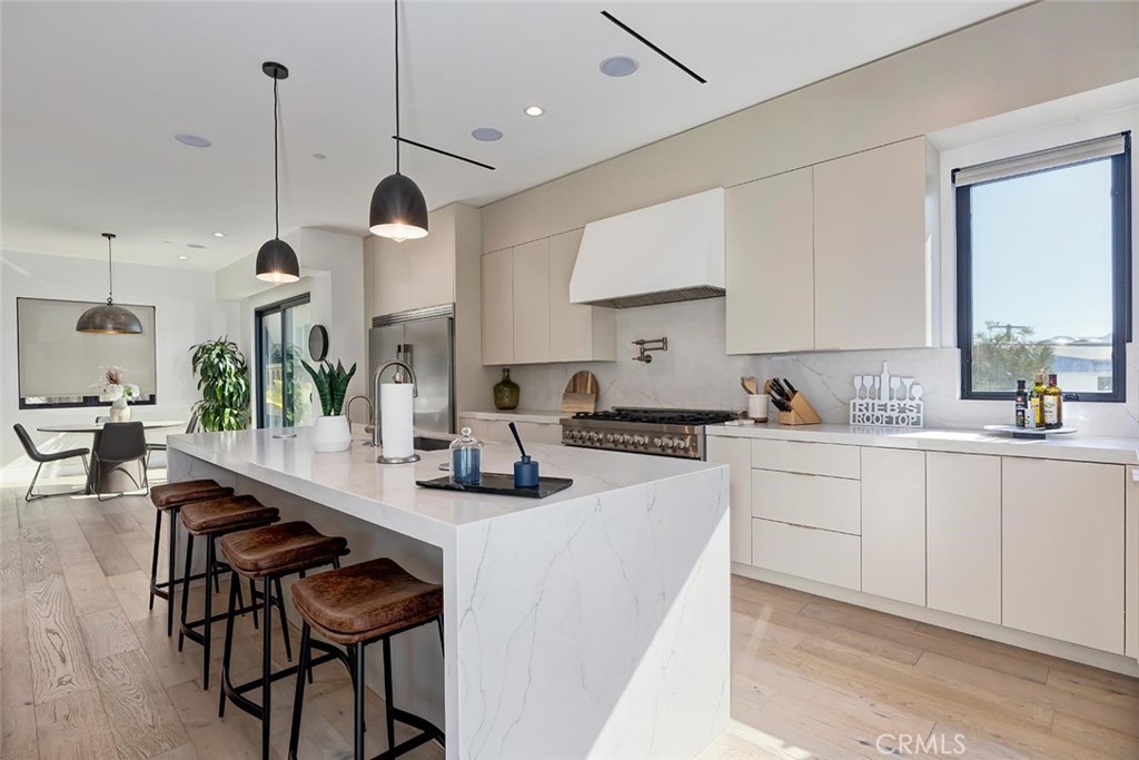 622 1st Hermosa Beach, CA 90254 - Photo 10 of 35