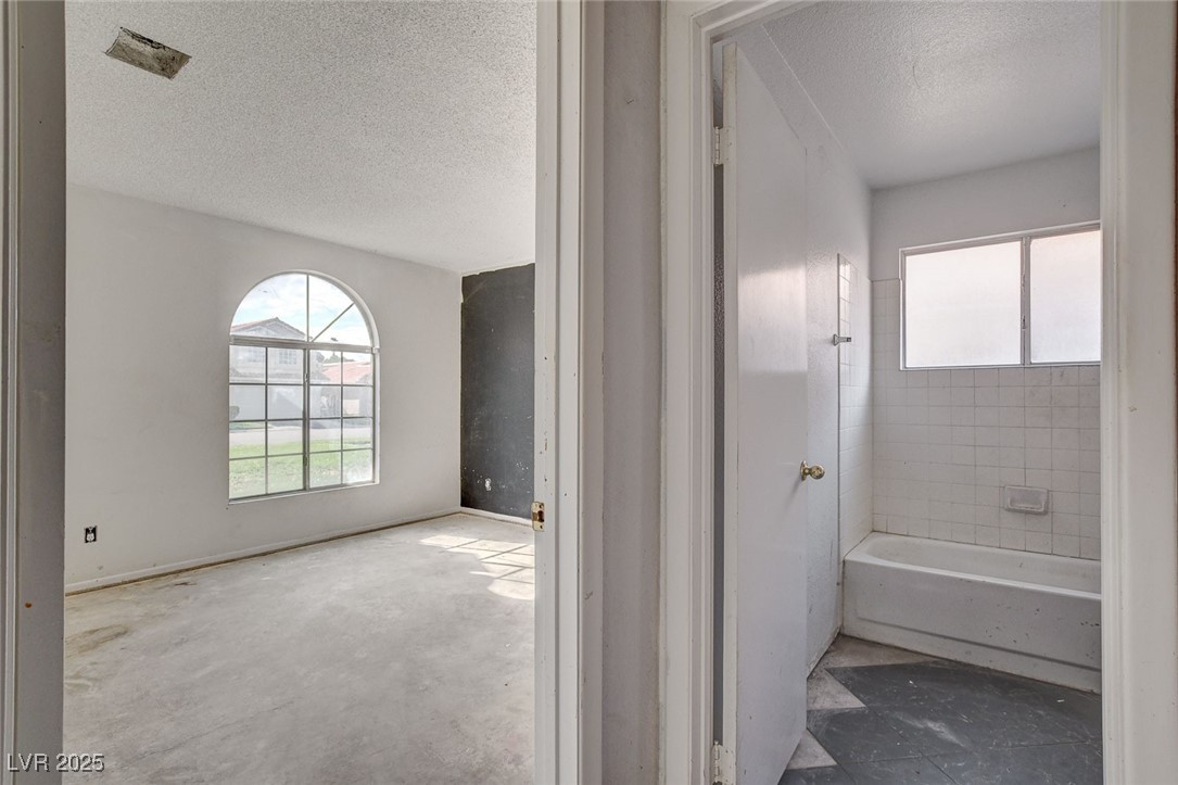 2806 Secret Canyon Road Henderson, NV 89074 - Photo 20 of 38