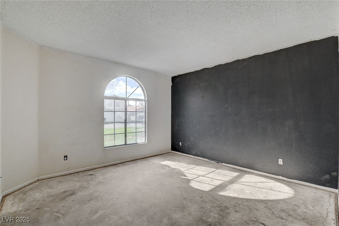 2806 Secret Canyon Road Henderson, NV 89074 - Photo 21 of 38