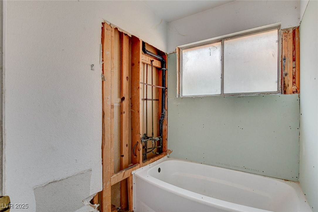 2806 Secret Canyon Road Henderson, NV 89074 - Photo 29 of 38