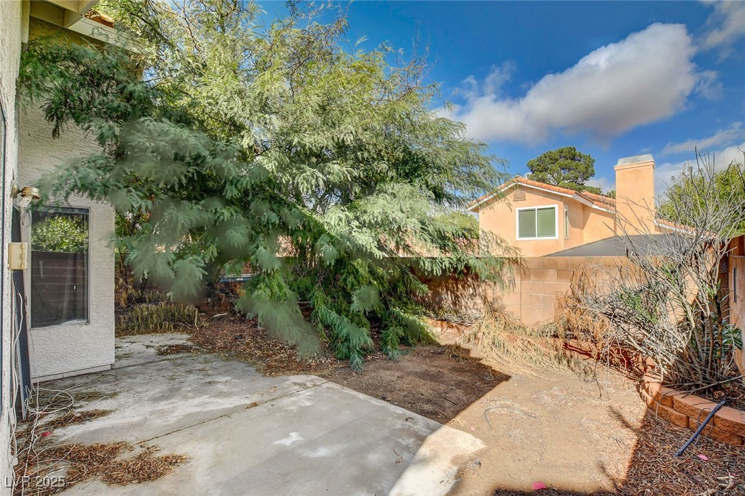 2806 Secret Canyon Road Henderson, NV 89074 - Photo 31 of 38