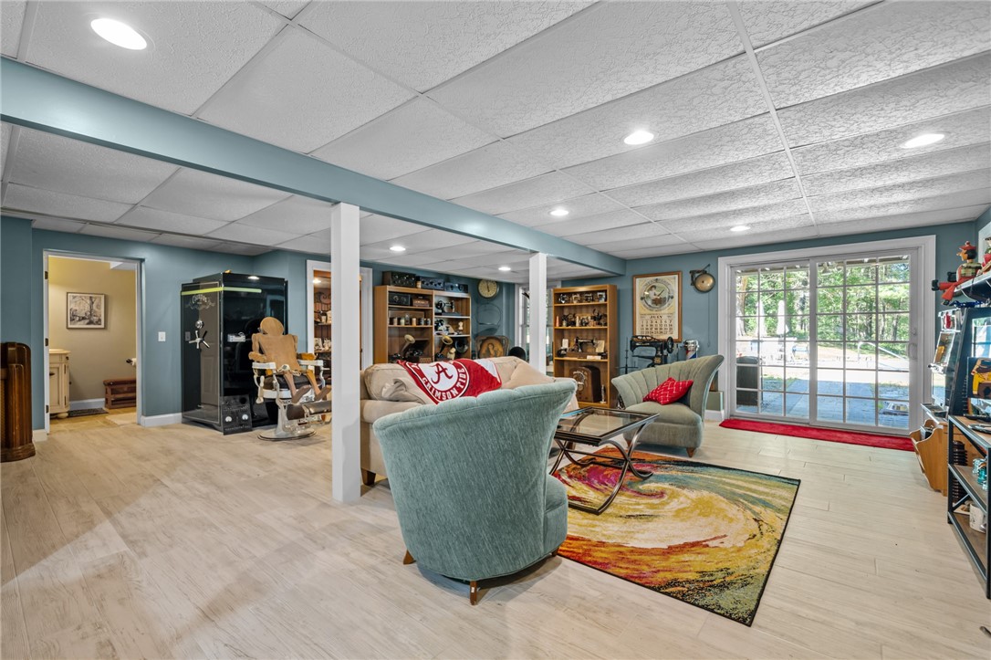 1158 Sisson Road Coventry, RI 02827 - Photo 32 of 50
